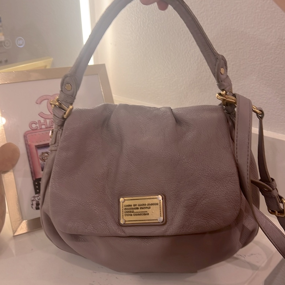 Marc by Marc Jacobs lilac satchel/crossbody leather bag.  EUC - Picture 9 of 13